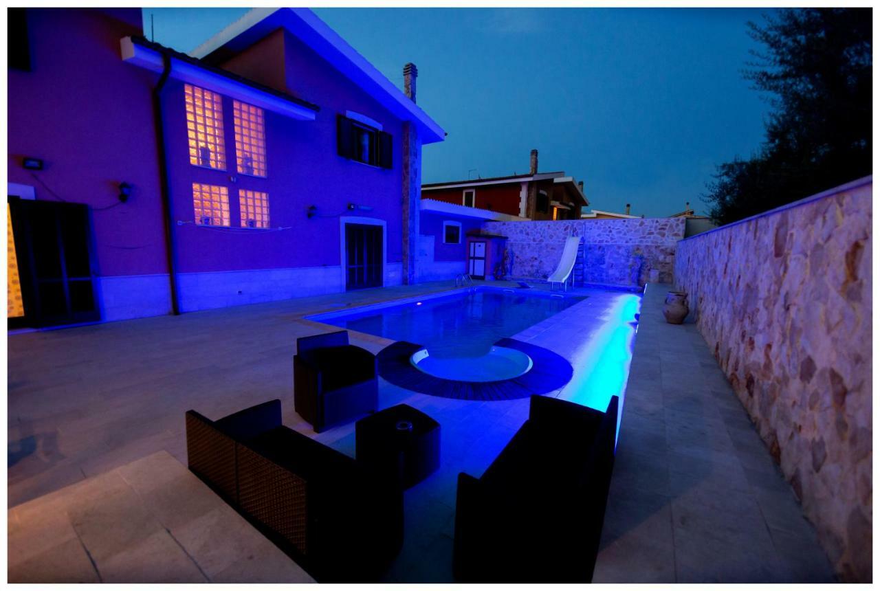 Bed And Breakfast Villa Fatima Trani Buitenkant foto
