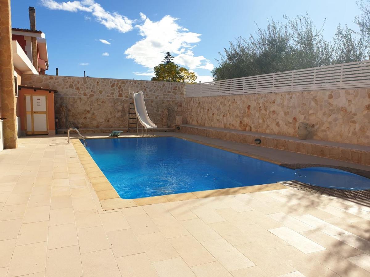 Bed And Breakfast Villa Fatima Trani Buitenkant foto